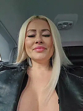 MILFBARBY online show from February 15, 8:24 am