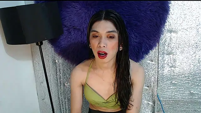 RoseAmarie online show from May 16, 12:04 pm