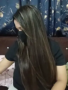 Snapshot of Cute-Sweety chatting on July 1, 5:23 pm Cute-Sweety online show from July 1, 5:23 pm