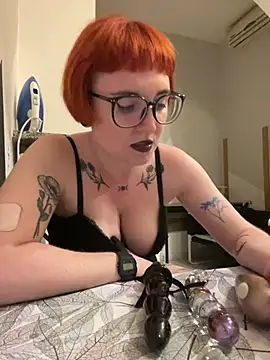 Snapshot of Myssevelyn chatting on July 12, 9:39 pm Myssevelyn online show from July 12, 9:39 pm