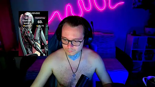 MeLanXolik online show from June 15, 7:05 pm