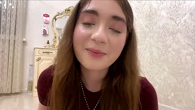 Snapshot of Rosie_Sweety chatting on June 20, 5:38 pm Rosie Sweety online show from June 20, 5:38 pm