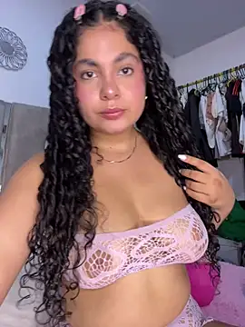 Yassy 11 online show from June 16, 7:16 pm