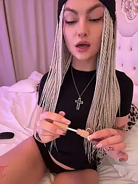 LeraFox online show from June 10, 9:35 pm