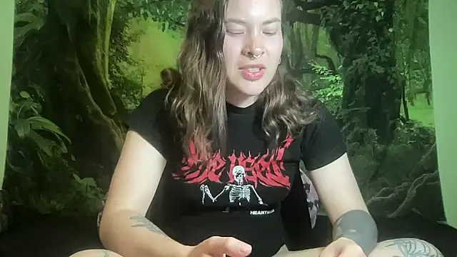 mo0ngoddess online show from March 19, 3:21 am