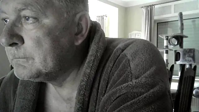 edje59a online show from May 12, 6:43 am