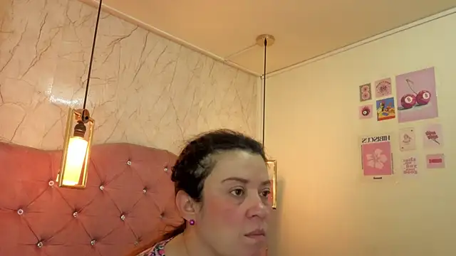 Snapshot of Laady_rosse chatting on July 13, 11:57 am Laady rosse online show from July 13, 11:57 am
