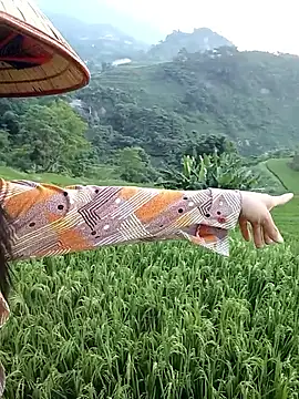 Nana-AsianWet online show from June 3, 10:40 am