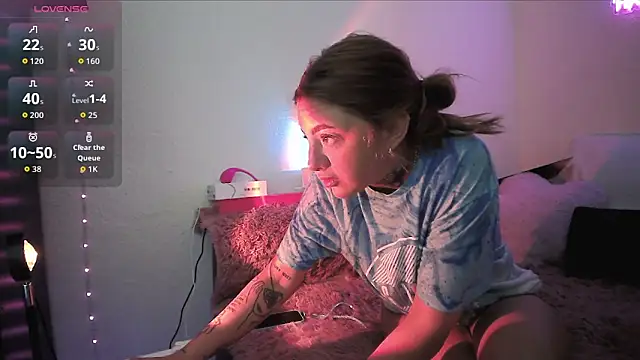 brat rebeca online show from June 18, 3:16 pm