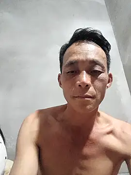 Snapshot of myle-couple22 chatting on May 16, 3:00 pm myle-couple22 online show from May 16, 3:00 pm