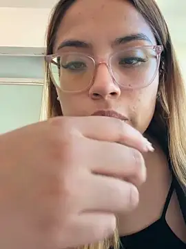 BabyCinnamon1 online show from May 29, 5:55 pm