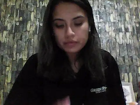 BabyCinnamon1 online show from June 20, 4:59 am