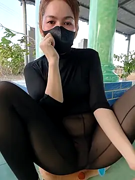 Snapshot of Sweets-ana chatting on May 12, 10:56 am Sweets-ana online show from May 12, 10:56 am