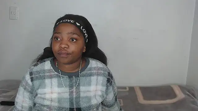 African Busty online show from June 21, 8:17 am