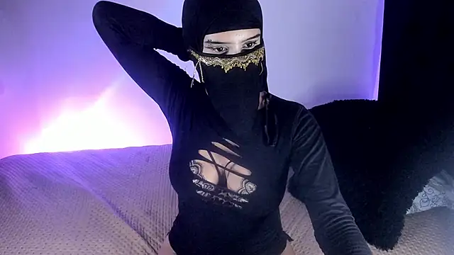 Snapshot of safira_66 chatting on May 19, 2:51 am safira 66 online show from May 19, 2:51 am
