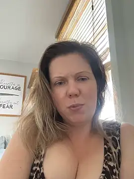 Snapshot of anabellefetish1 chatting on May 28, 1:08 pm anabellefetish1 online show from May 28, 1:08 pm