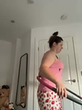 Snapshot of anabellefetish1 chatting on July 9, 7:29 pm anabellefetish1 online show from July 9, 7:29 pm