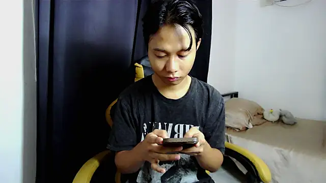 Snapshot of caspian_cum chatting on June 28, 8:15 pm caspian cum online show from June 28, 8:15 pm