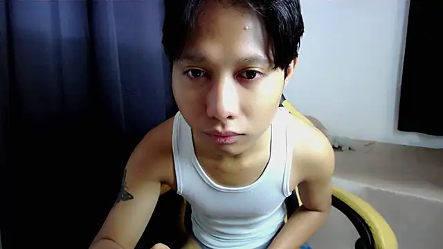Snapshot of caspian_cum chatting on July 8, 9:41 pm caspian cum online show from July 8, 9:41 pm