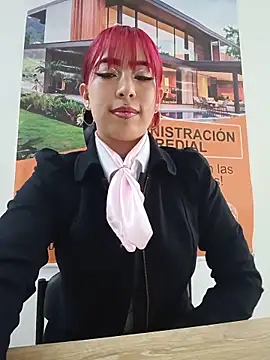 Snapshot of JULIETH__05 chatting on May 19, 4:46 pm JULIETH 05 online show from May 19, 4:46 pm