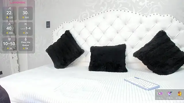 LilithBoneth online show from June 20, 8:33 pm