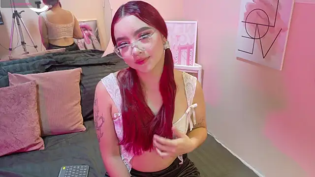 Snapshot of abbyvega chatting on May 14, 11:50 am abbyvega online show from May 14, 11:50 am