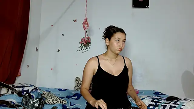 Luisa queendirty online show from May 16, 11:14 pm