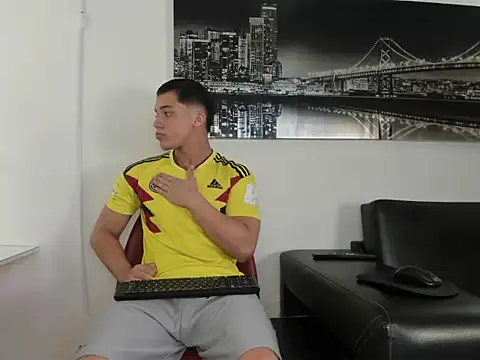 rocco gym online show from July 3, 7:31 pm