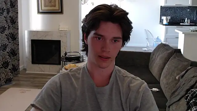 Snapshot of arthur___king chatting on May 15, 2:13 pm arthur king online show from May 15, 2:13 pm
