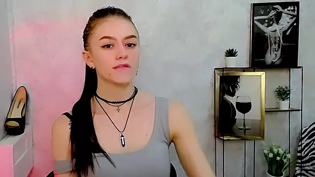 Snapshot of AprillXoxo chatting on June 12, 8:41 pm AprillXoxo online show from June 12, 8:41 pm