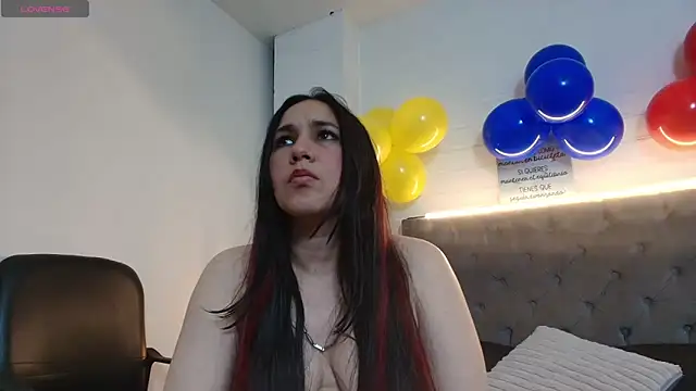 Snapshot of Rossy_Marks chatting on June 18, 9:14 am Rossy Marks online show from June 18, 9:14 am