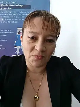 Snapshot of KAREN--03 chatting on June 6, 2:33 pm KAREN--03 online show from June 6, 2:33 pm