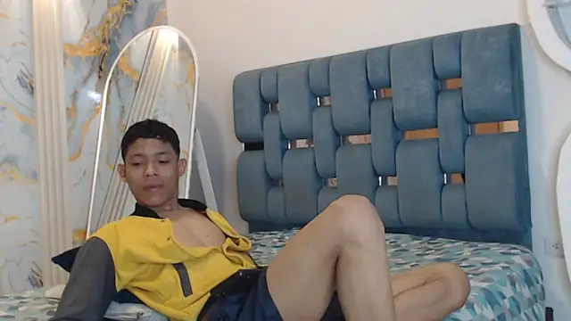 RONALDA HOT26 online show from June 15, 1:24 pm
