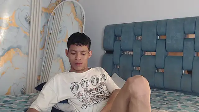 RONALDA HOT26 online show from June 20, 1:36 pm