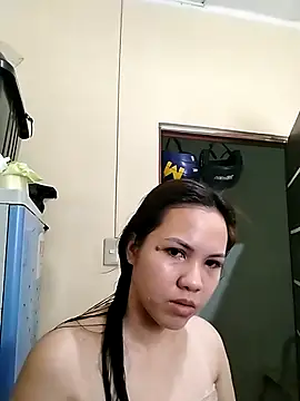 Sweetcucumber69 online show from June 2, 1:29 am