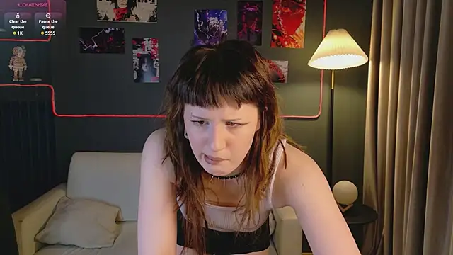 Nancy  Moss online show from May 20, 9:54 pm