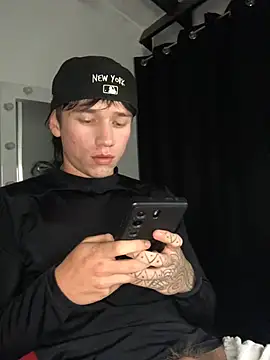 Snapshot of Salvatore_angelo chatting on July 1, 5:42 am Salvatore angelo online show from July 1, 5:42 am