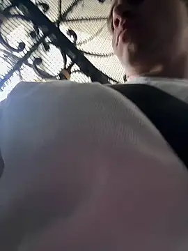 Snapshot of Jamess_White chatting on June 22, 6:27 pm Jamess White online show from June 22, 6:27 pm