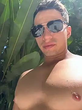 Snapshot of Jamess_White chatting on June 24, 3:55 pm Jamess White online show from June 24, 3:55 pm