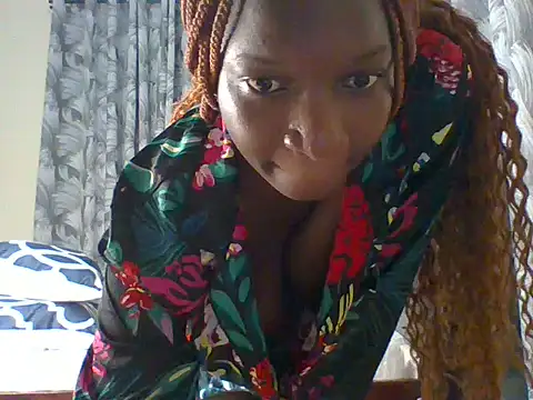 Snapshot of sweetpasion chatting on July 14, 5:01 am sweetpasion online show from July 14, 5:01 am