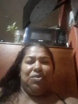 Snapshot of Megansquirt69 chatting on July 3, 3:35 am Megansquirt69 online show from July 3, 3:35 am