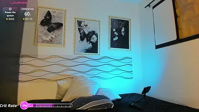 Ryan evannss  online show from June 19, 11:58 am