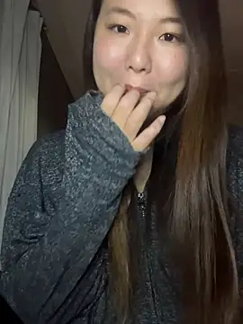 Snapshot of yuanae chatting on May 18, 1:17 pm yuanae online show from May 18, 1:17 pm