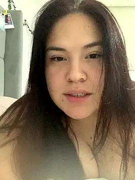 Snapshot of Maca3468 chatting on May 15, 6:20 am Maca3468 online show from May 15, 6:20 am