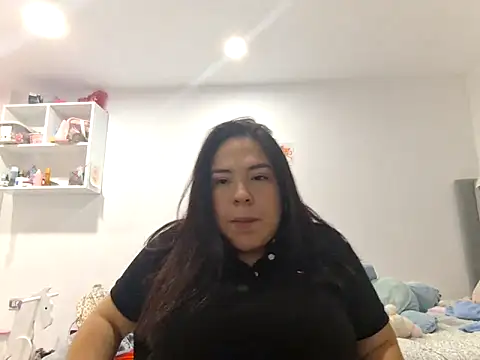 Snapshot of Maca3468 chatting on May 16, 3:47 am Maca3468 online show from May 16, 3:47 am
