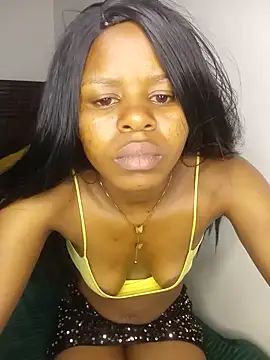 Snapshot of sexy_girlyee chatting on July 8, 10:58 pm sexy girlyee online show from July 8, 10:58 pm