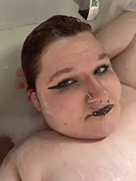 bigtiteclipse online show from June 3, 1:08 am
