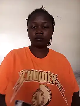 Snapshot of cassyflower chatting on May 22, 12:33 pm cassyflower online show from May 22, 12:33 pm
