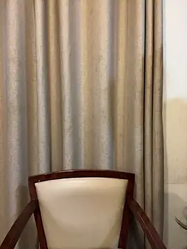 Snapshot of Juliywant chatting on May 15, 3:41 pm Juliywant online show from May 15, 3:41 pm