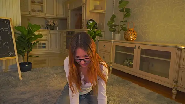 FrediaPfeiff online show from May 21, 1:40 pm